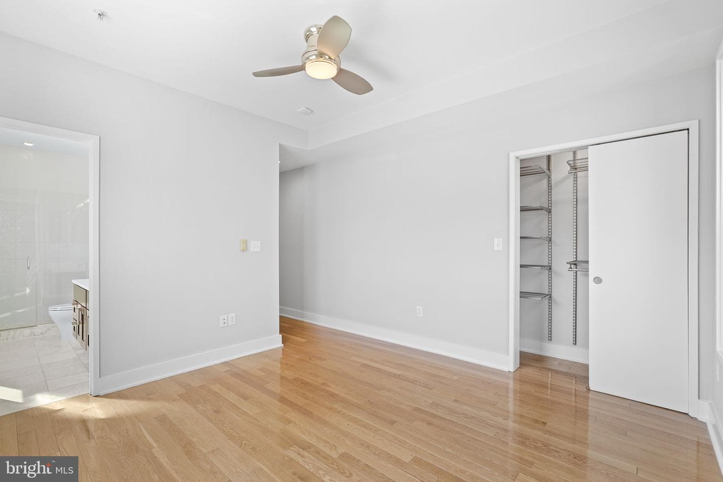 610 Newton Place NW #4 photo 22