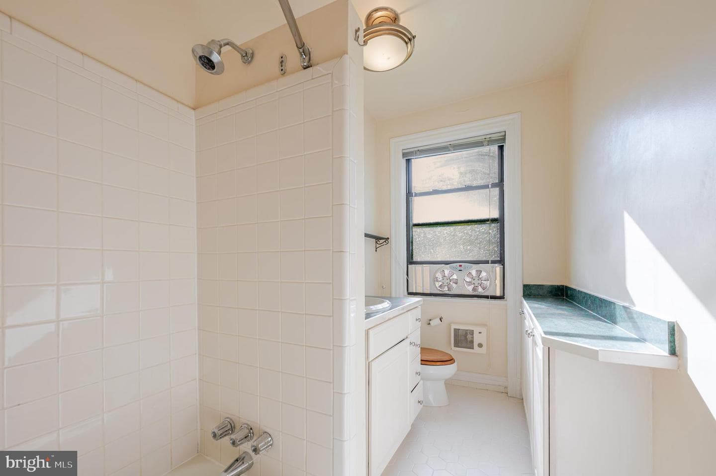 3100 Connecticut Avenue NW #338 photo 16