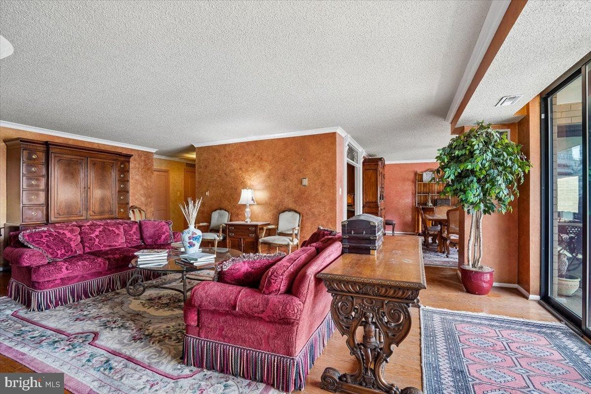 800 25th Street NW #504 photo 12