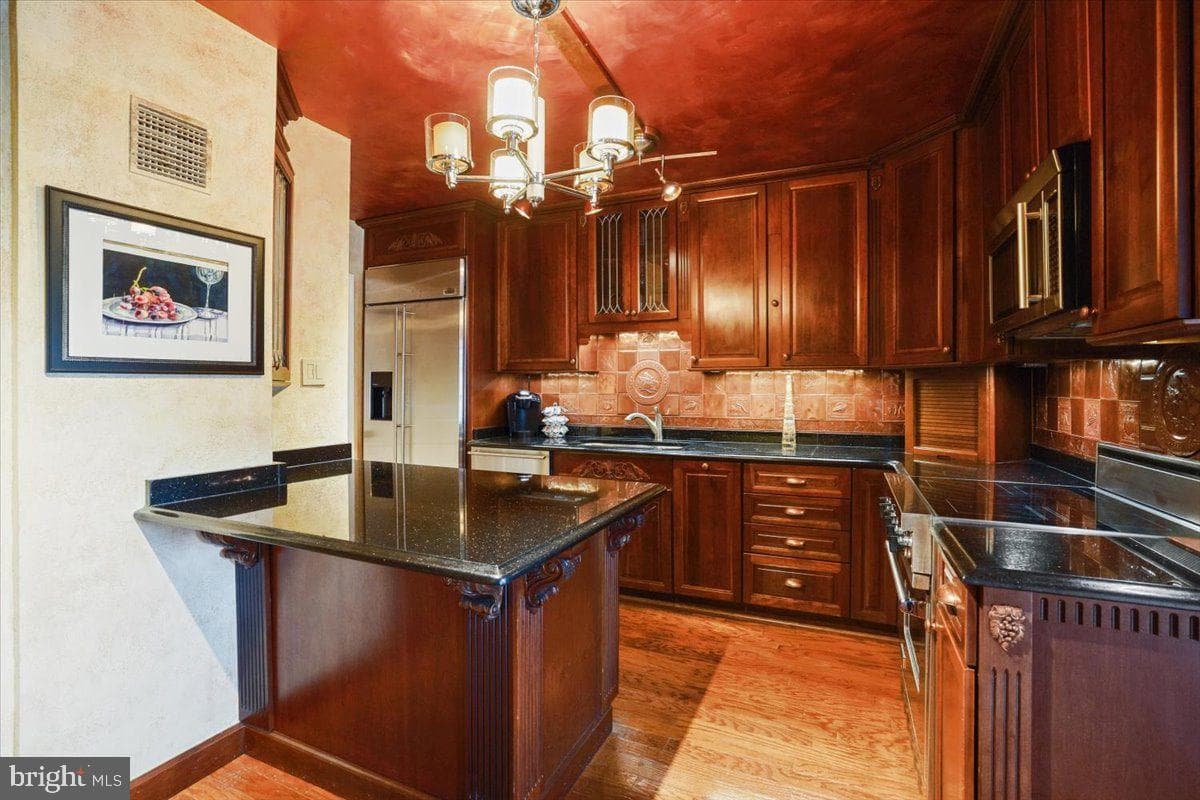 800 25th Street NW #504 photo 21