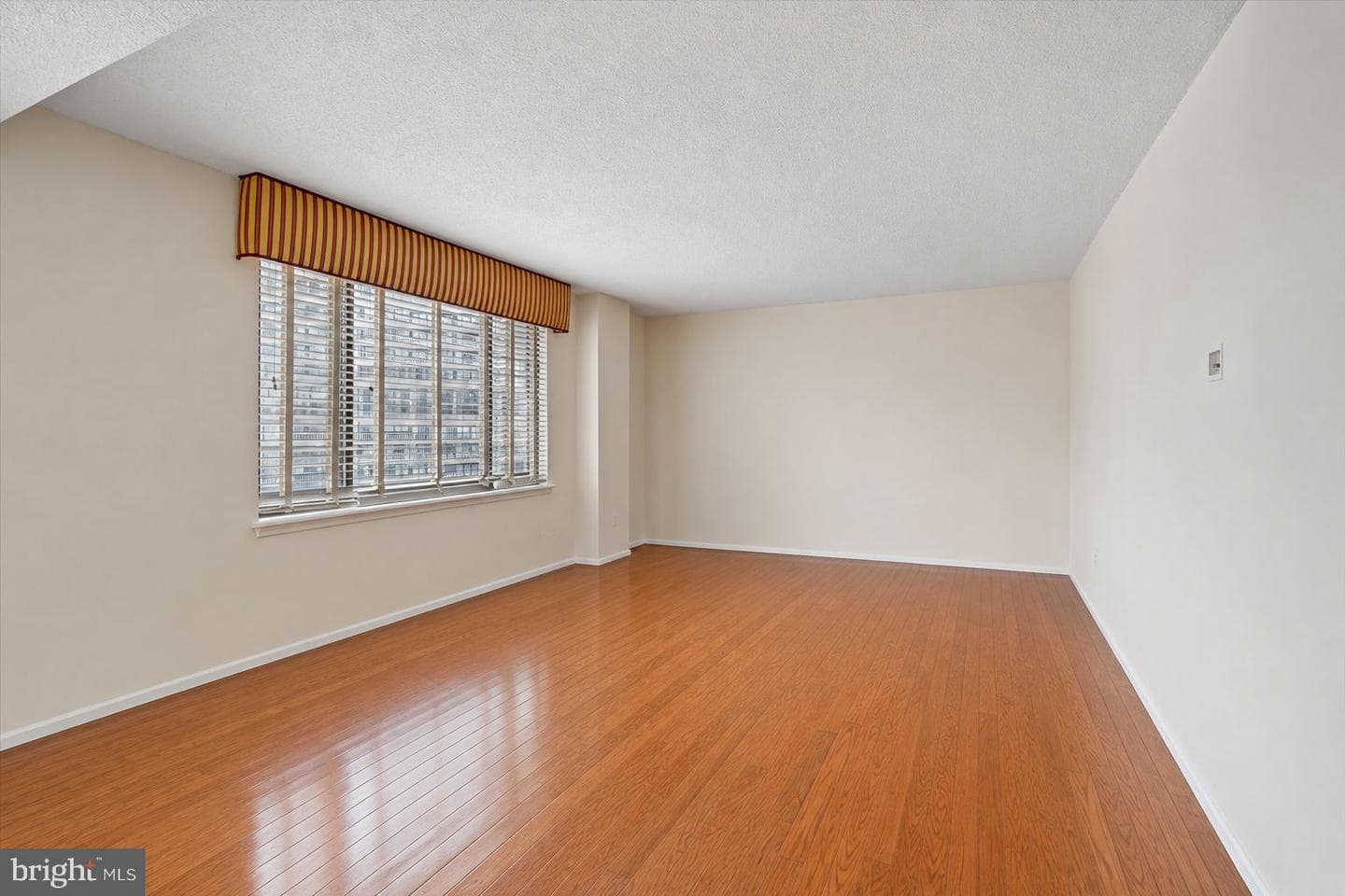800 25th Street NW #504 photo 22
