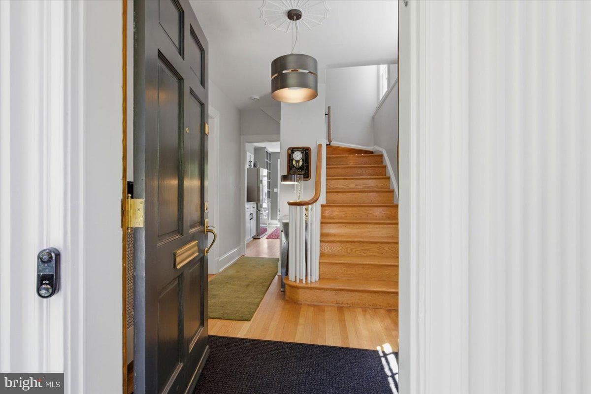 3708 Yuma Street NW photo 4
