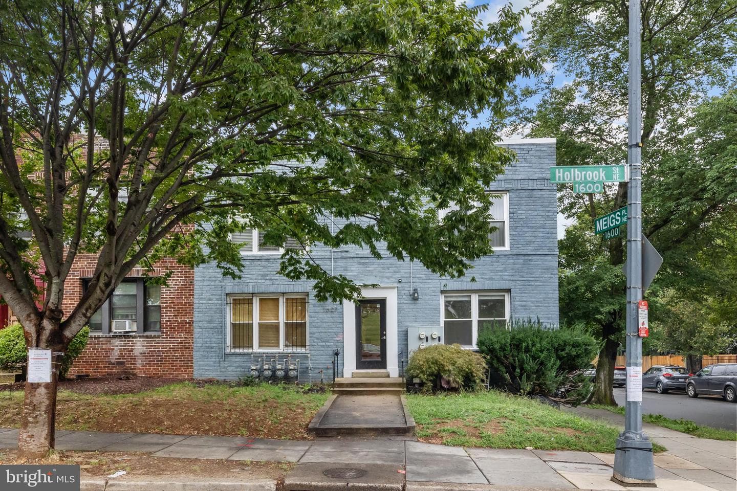 1627 Holbrook Street NE #2, Washington