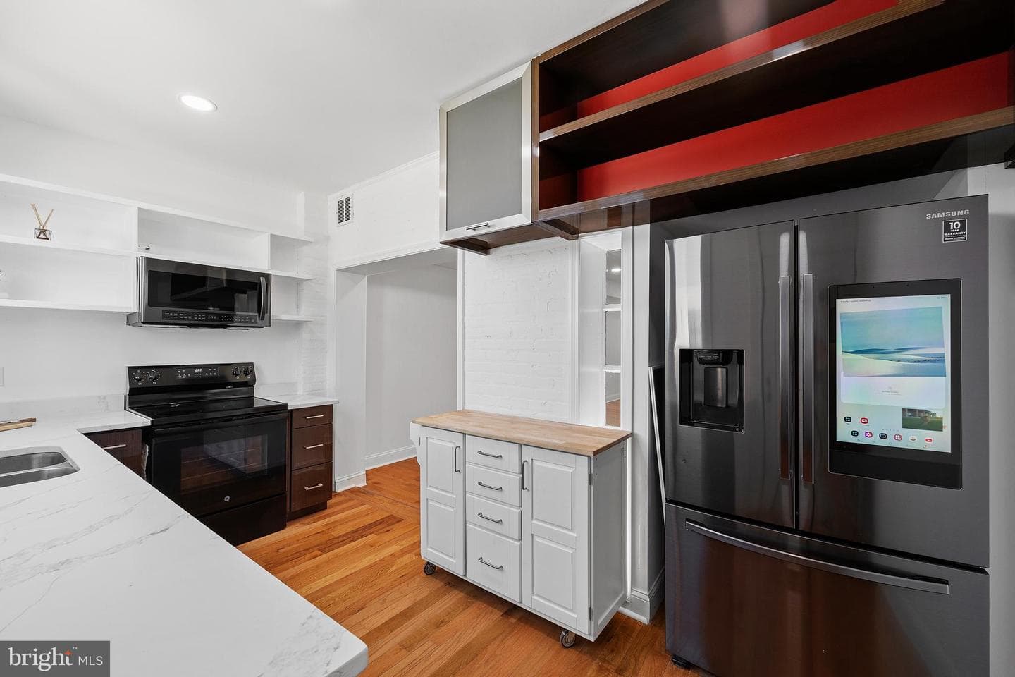 1436 W St. SE photo 14