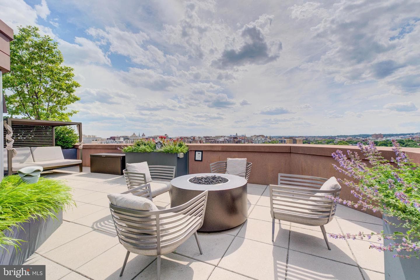 810 O Street NW #609 photo 27