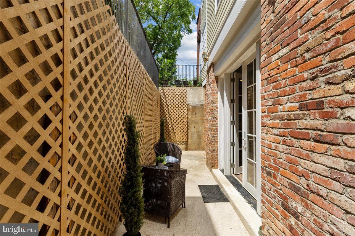 3350 17th Street NW #t2 photo 4