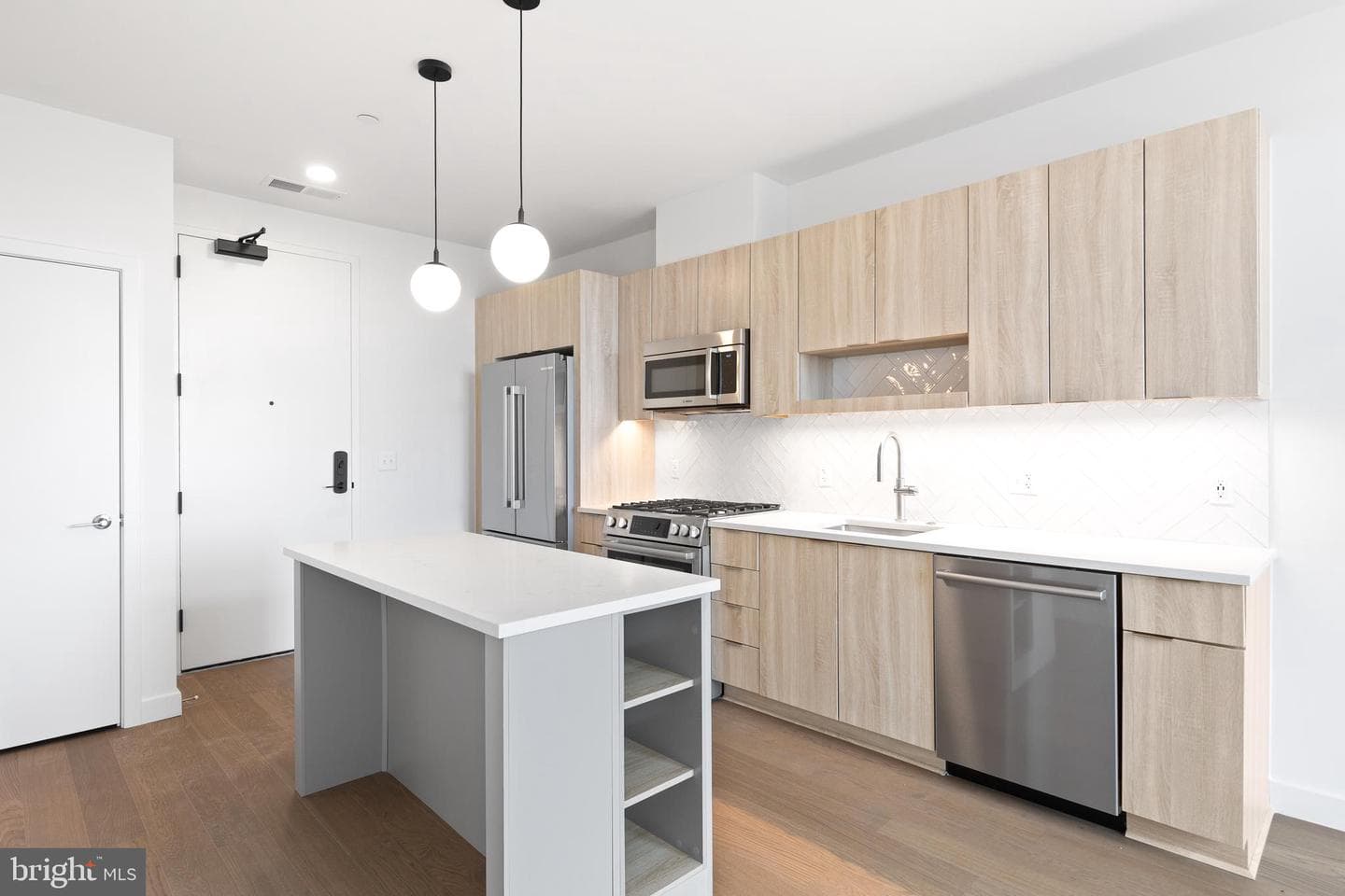 7175 12th Street NW #607 photo 12