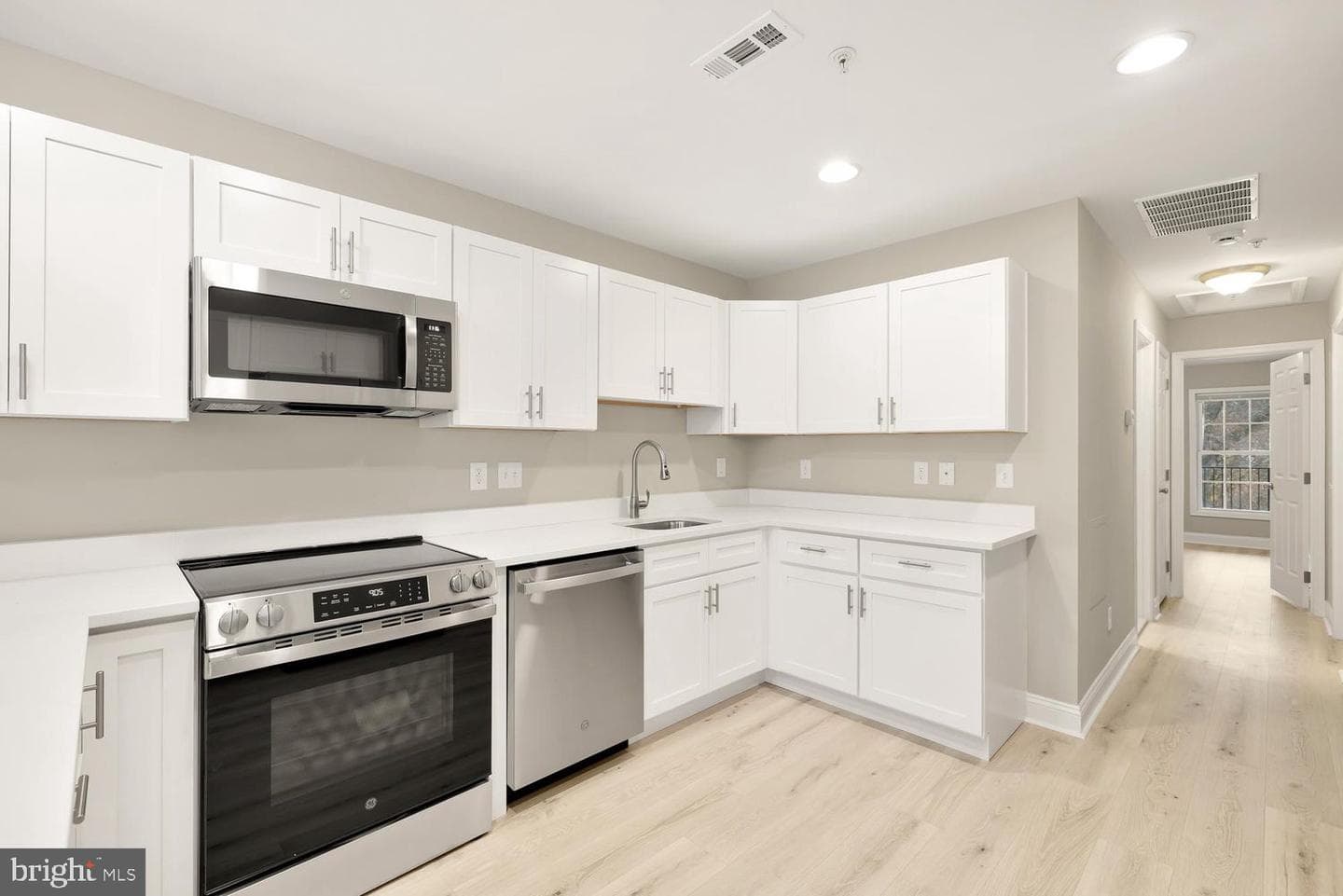 1753 W Street SE #c photo 7