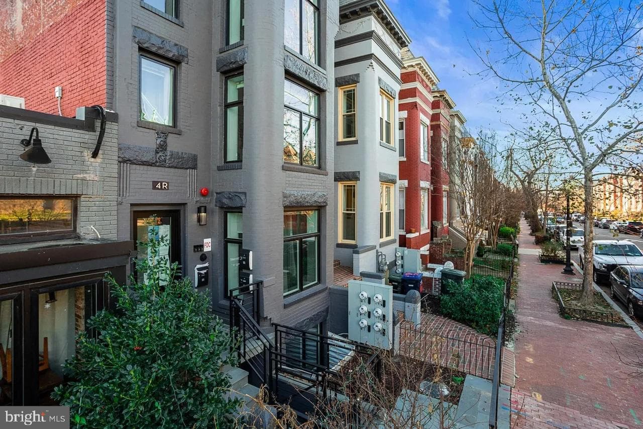 4 R Street NW #4 photo 38