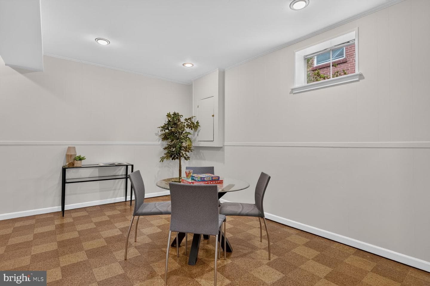 5622 Macarthur Boulevard NW photo 16