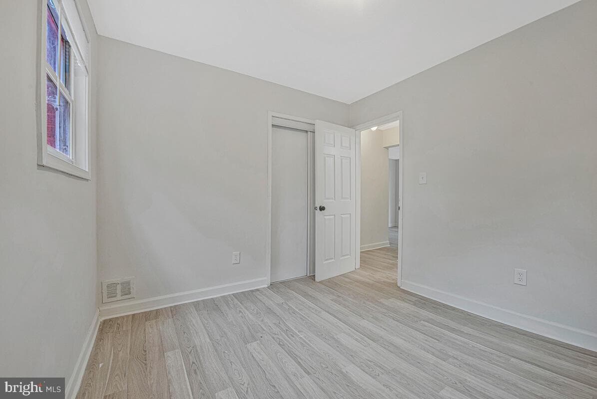 107 Joliet Street SW photo 15