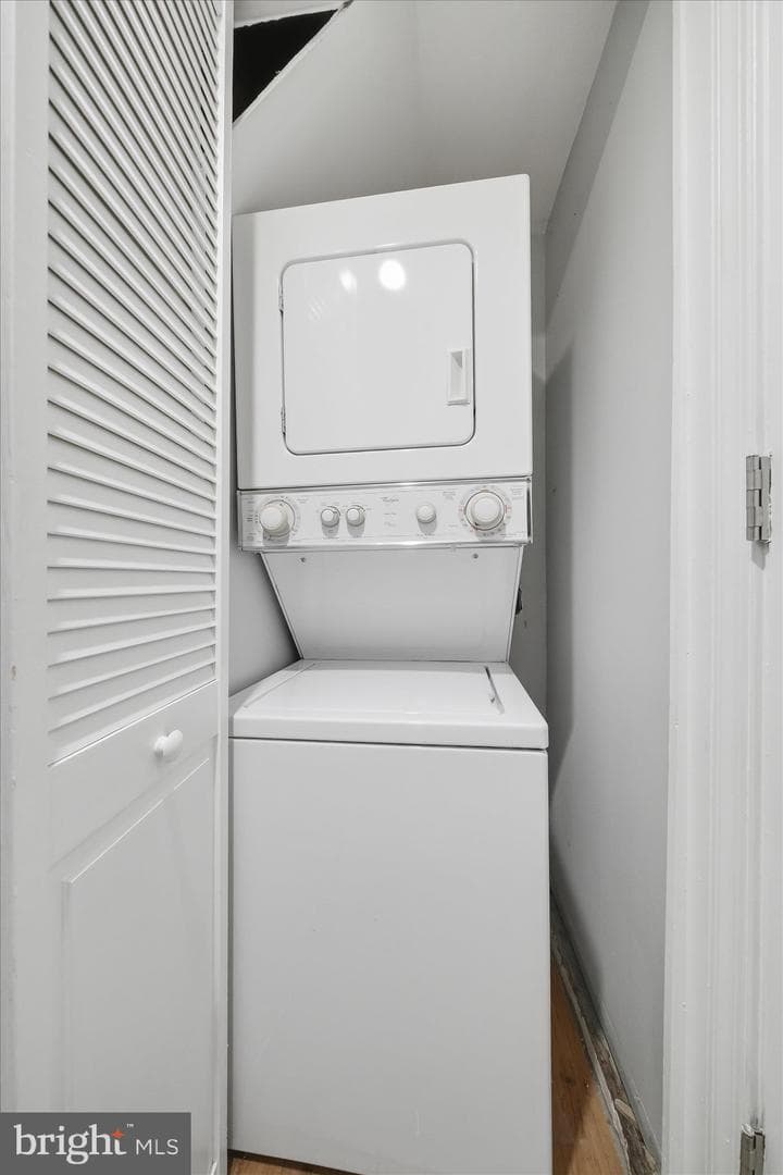 3206 Loud Place SE photo 21
