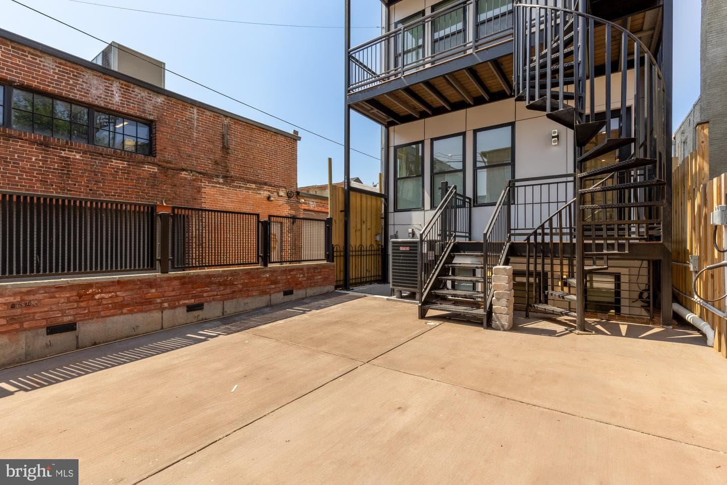 1528 Oates Street NE #1 photo 25