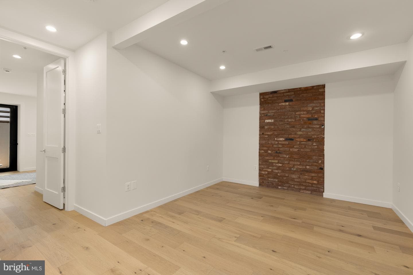 1528 Oates Street NE #1 photo 32