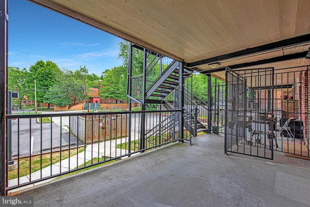 1712 W Street SE #17 photo 35