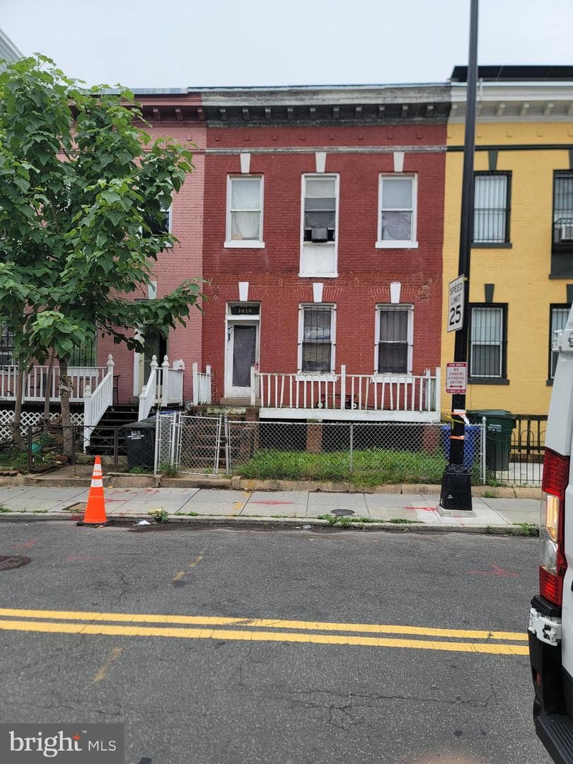 1414 Newton Street NW, Washington