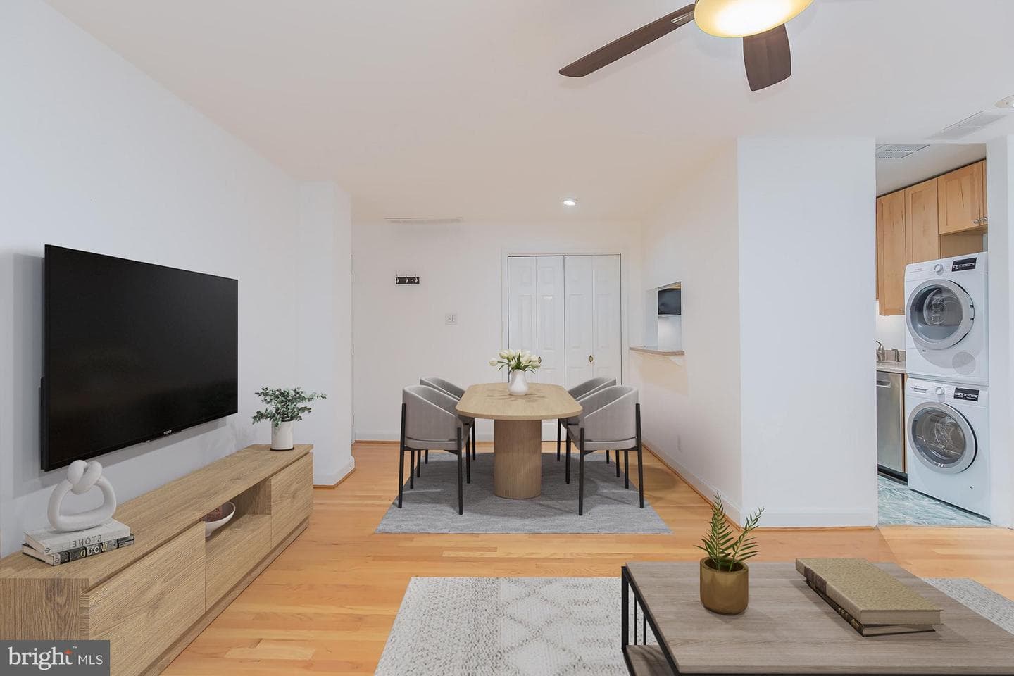 1316 New Hampshire Avenue NW #503 photo 9