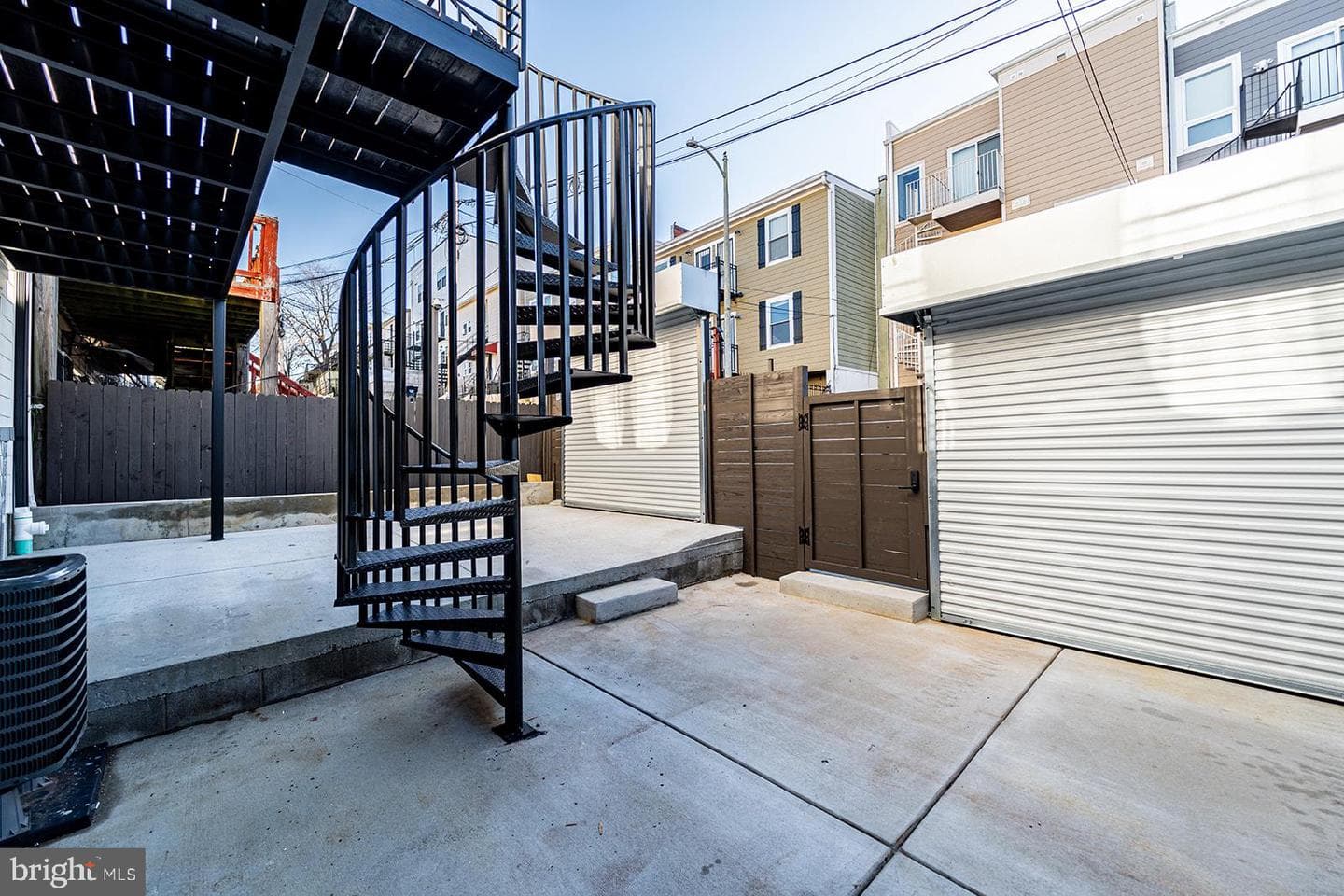 1215 Holbrook Terrace NE #1 photo 66