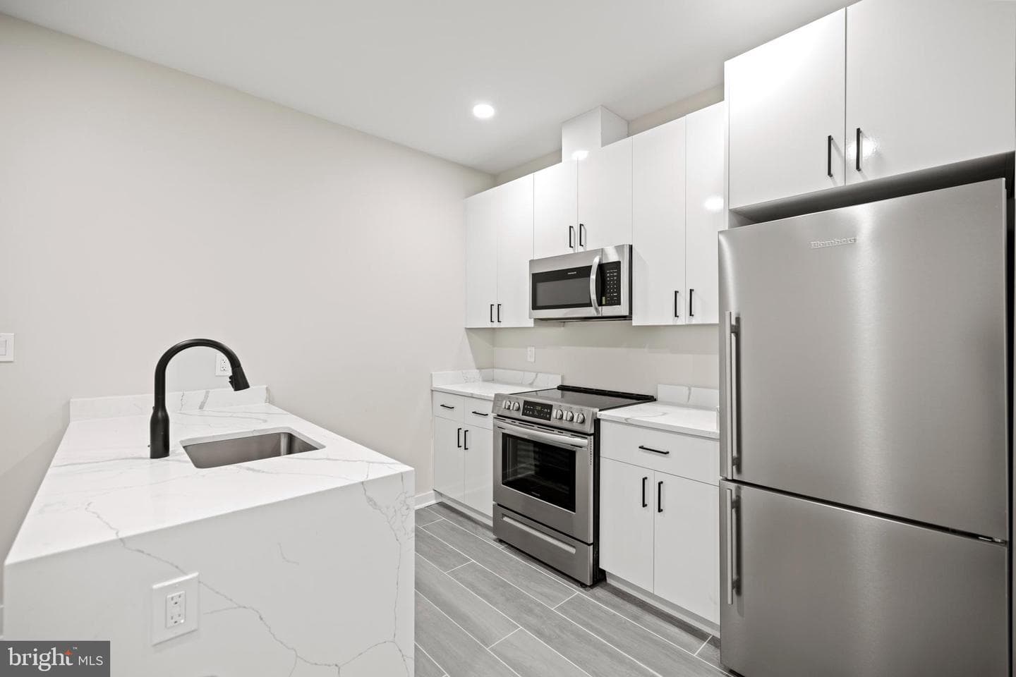 824 18th Street NE #2 photo 5