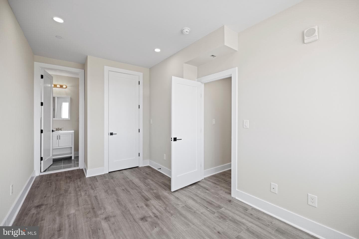 824 18th Street NE #12 photo 7