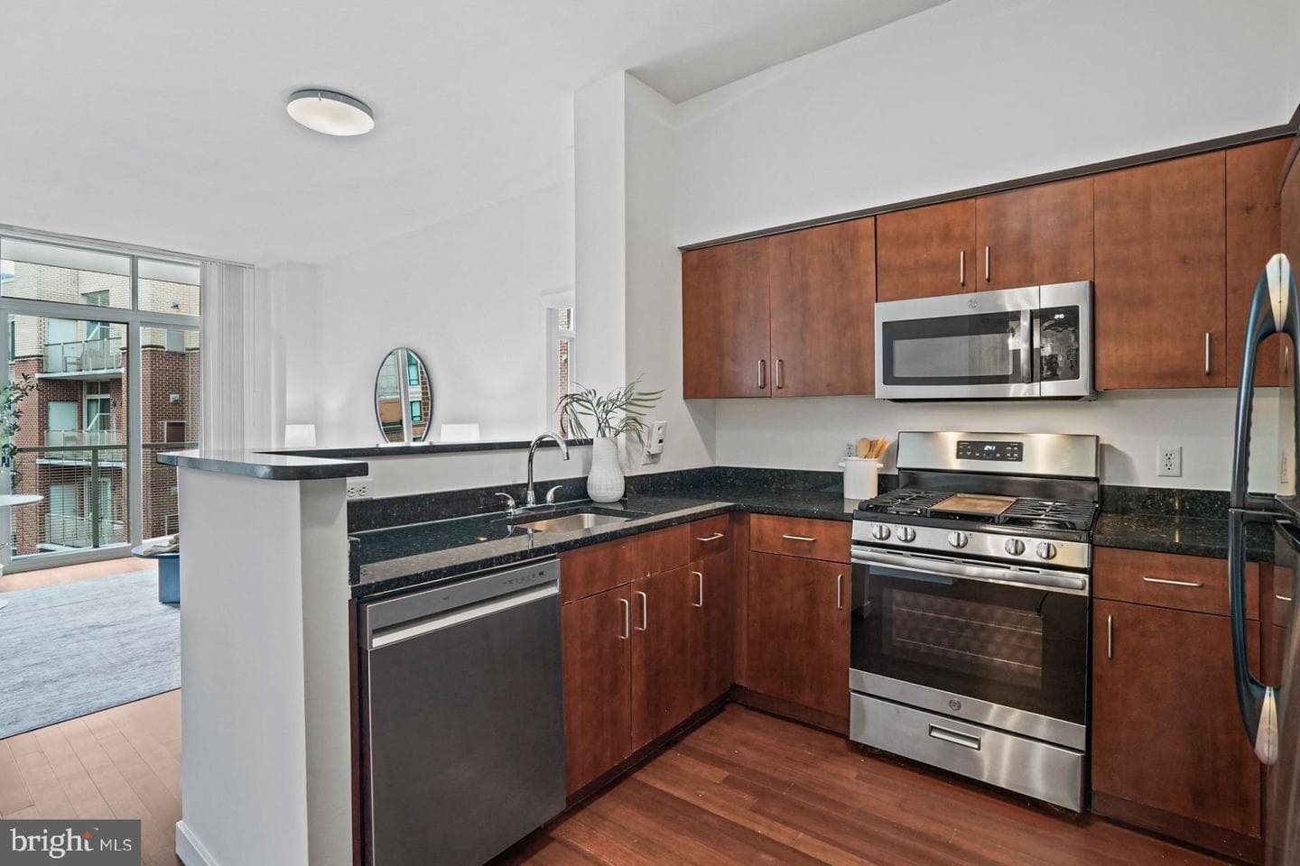 1000 New Jersey Avenue SE #1224 photo 6