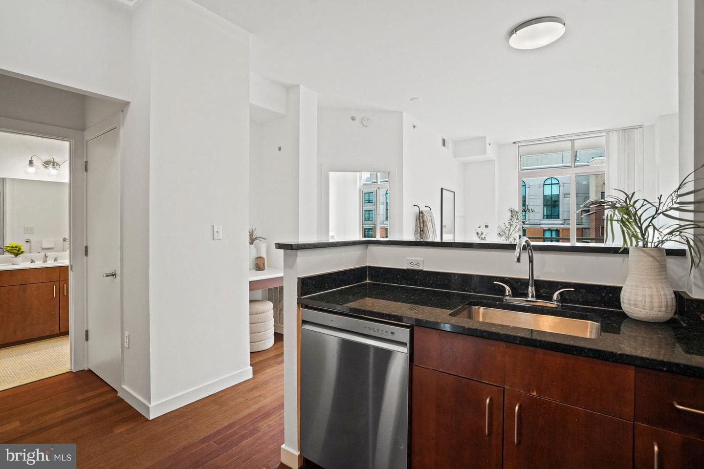 1000 New Jersey Avenue SE #1224 photo 9