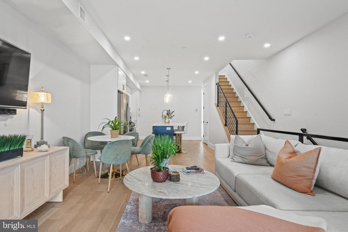 1509 D Street NE #2 photo 6