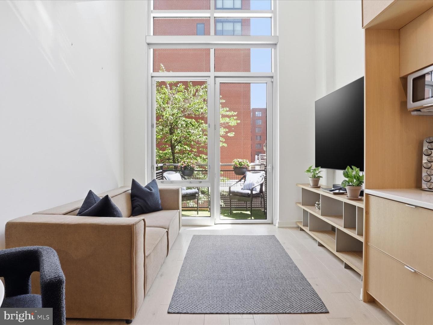1515 15th Street NW #206 photo 8
