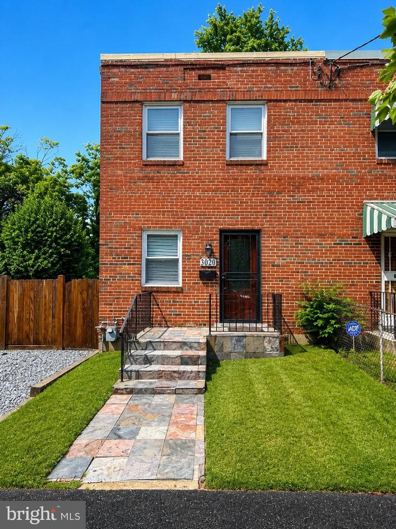 3020 24th Place SE, Washington