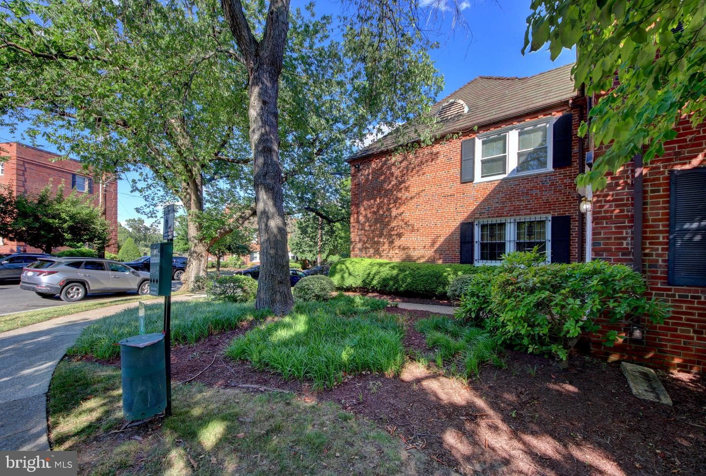 2110 Suitland Terrace SE photo 21