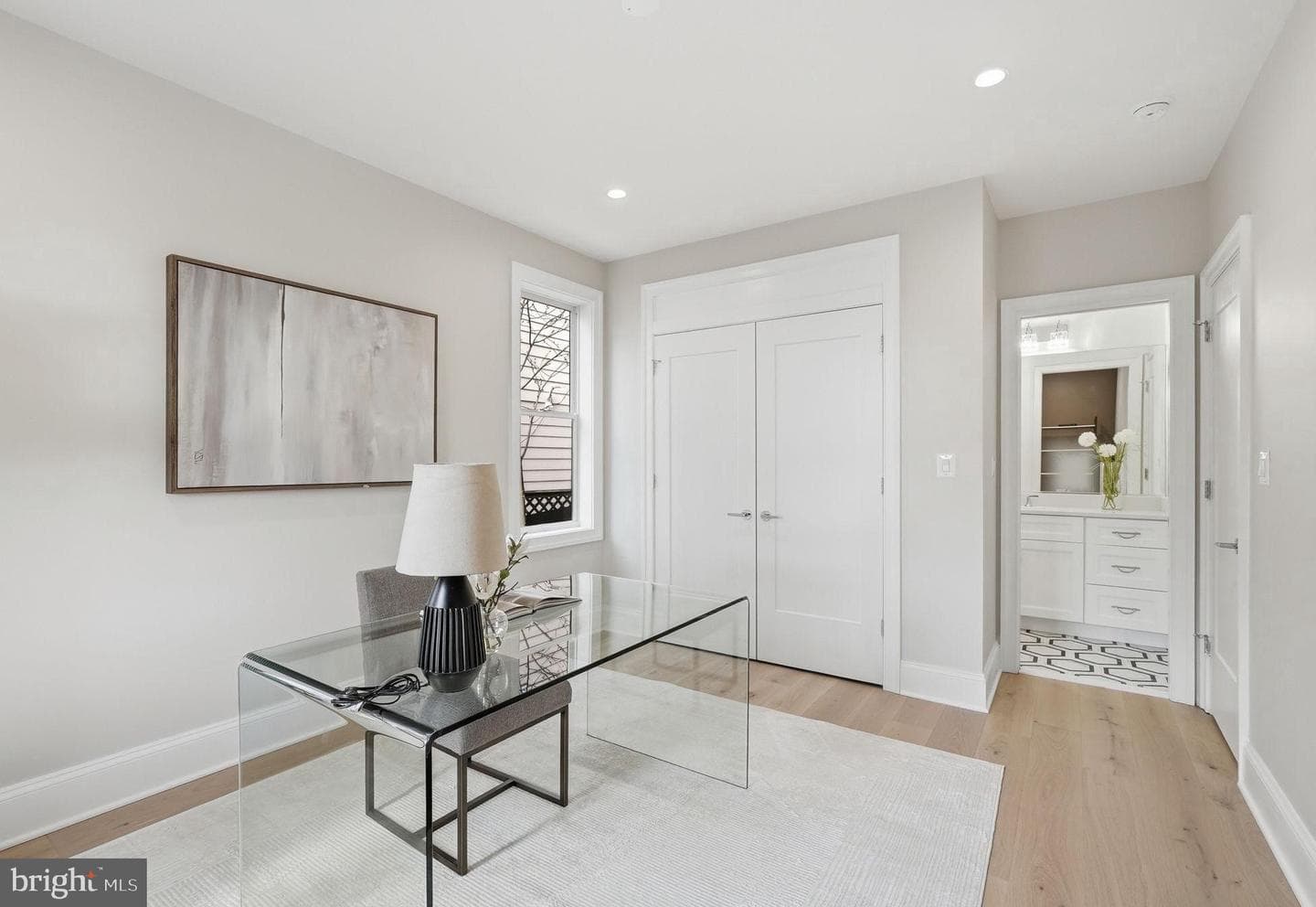 5047 Macarthur Boulevard NW photo 21