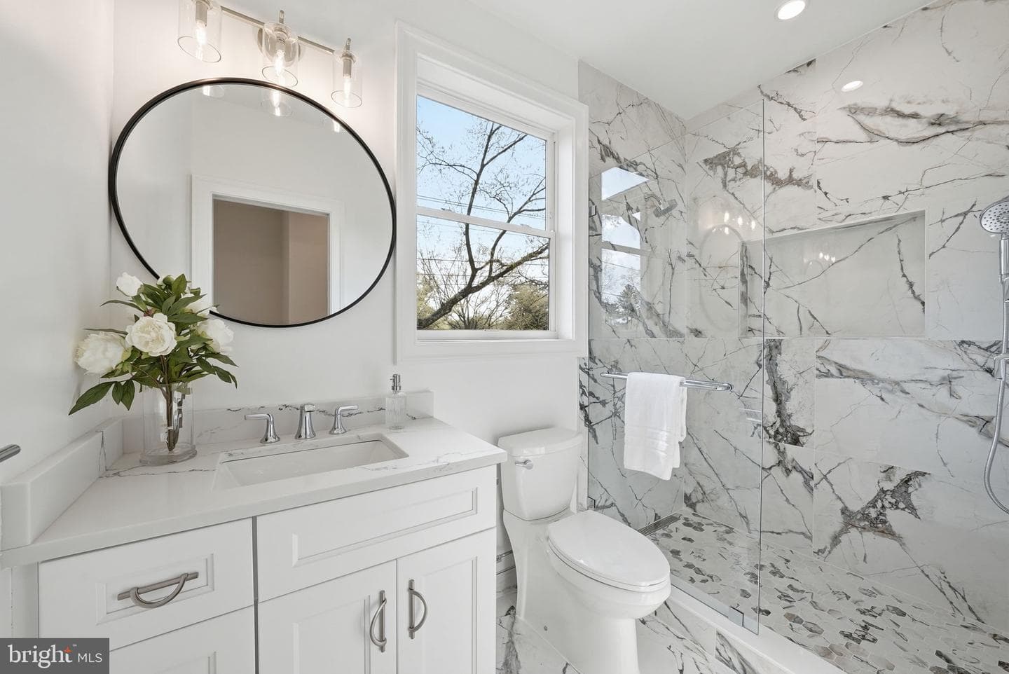 5047 Macarthur Boulevard NW photo 45