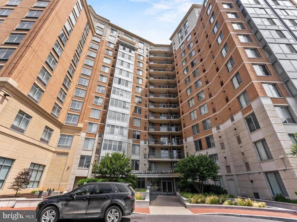555 Massachusetts Avenue NW #1307, Washington