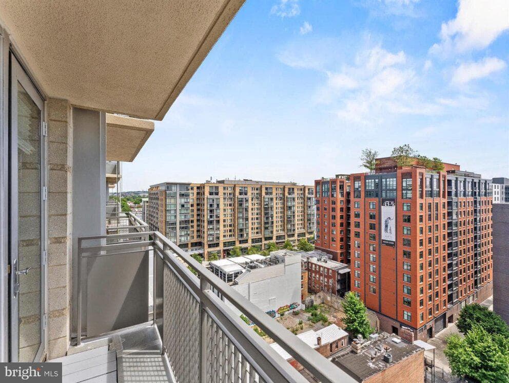 555 Massachusetts Avenue NW #1307 photo 17