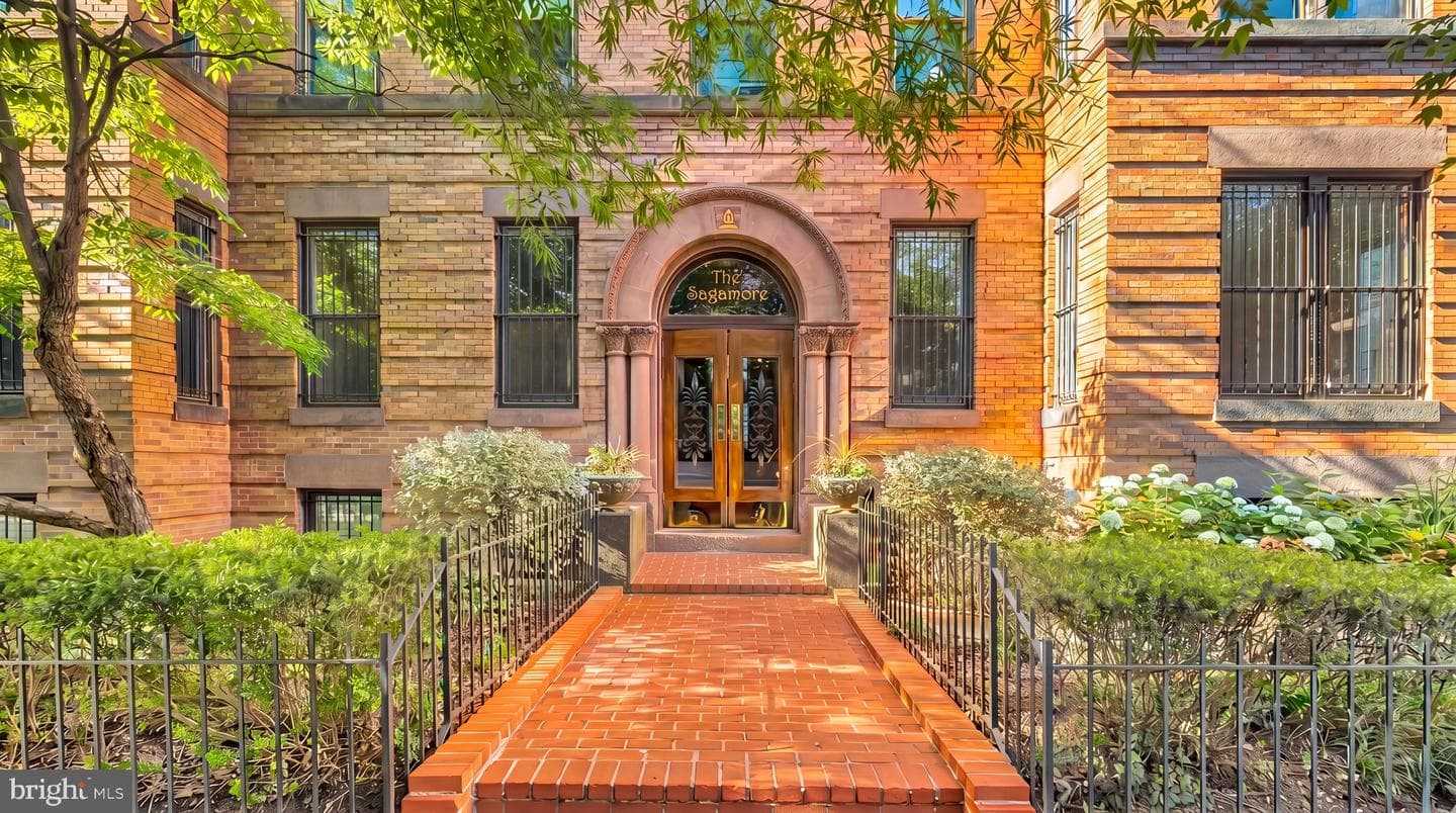 1824 S Street NW #104, Washington