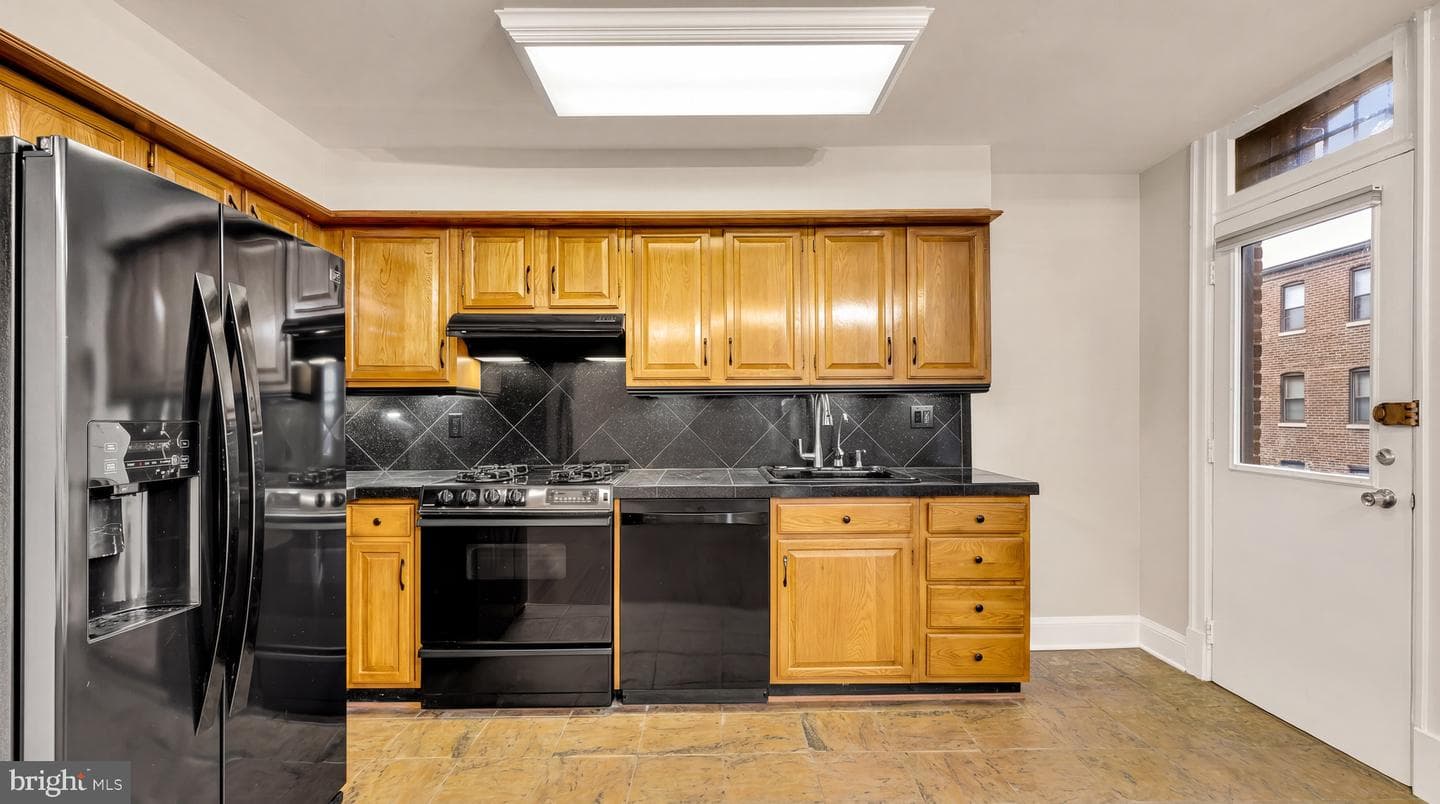 1824 S Street NW #104 photo 6