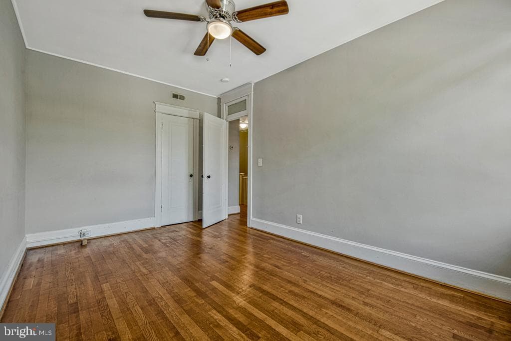 2406 37th Street NW photo 34