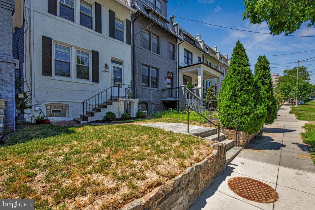 2406 37th Street NW photo 4