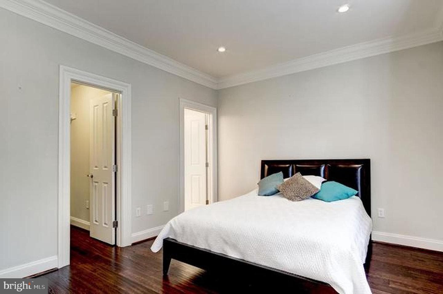 3040 R Street NW #1/2 photo 8