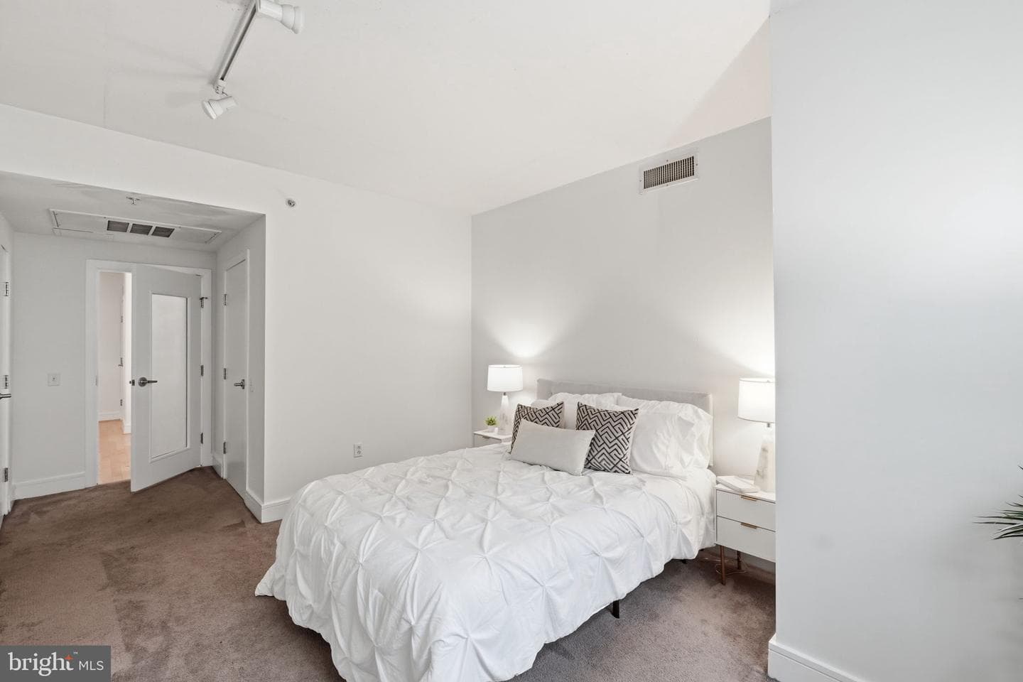 809 6th Street NW #22 photo 12