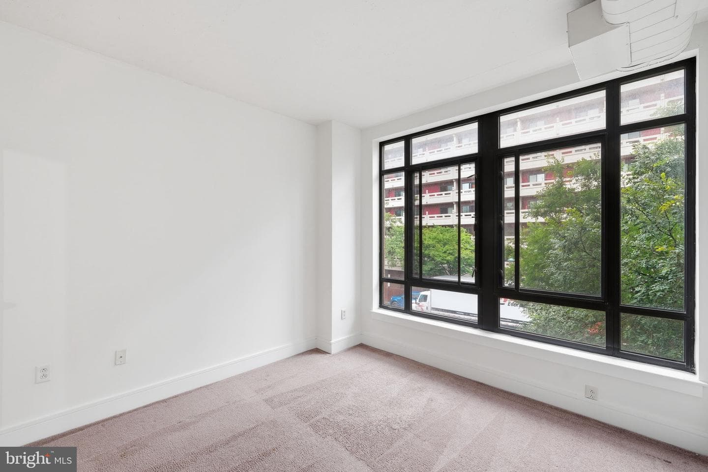 809 6th Street NW #22 photo 19