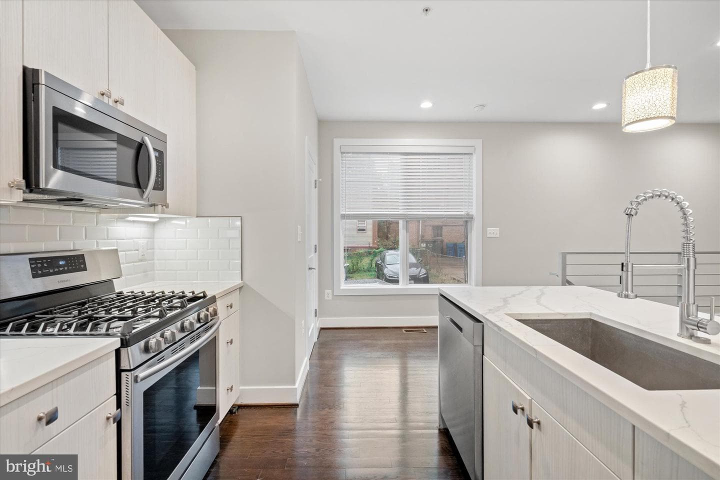 37 Missouri Avenue NW #12 photo 6