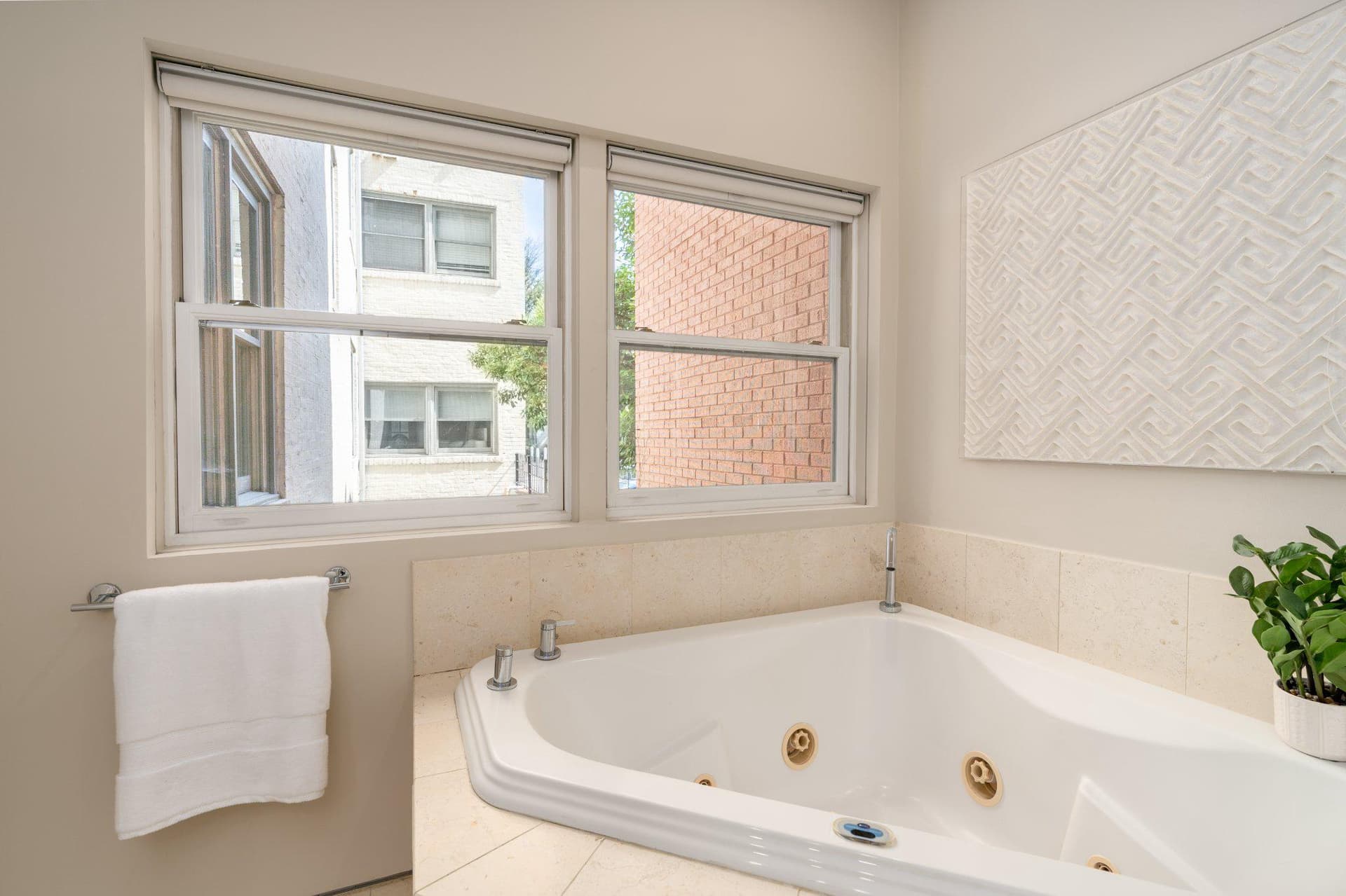 1213 N Street NW #a photo 14