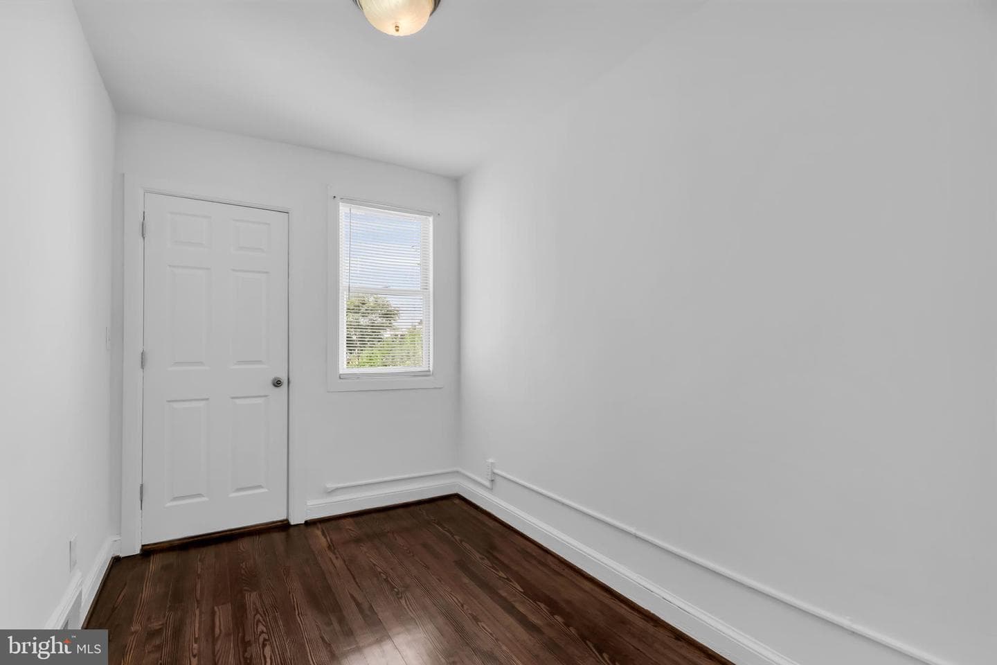 1525 Oates Street NE photo 26