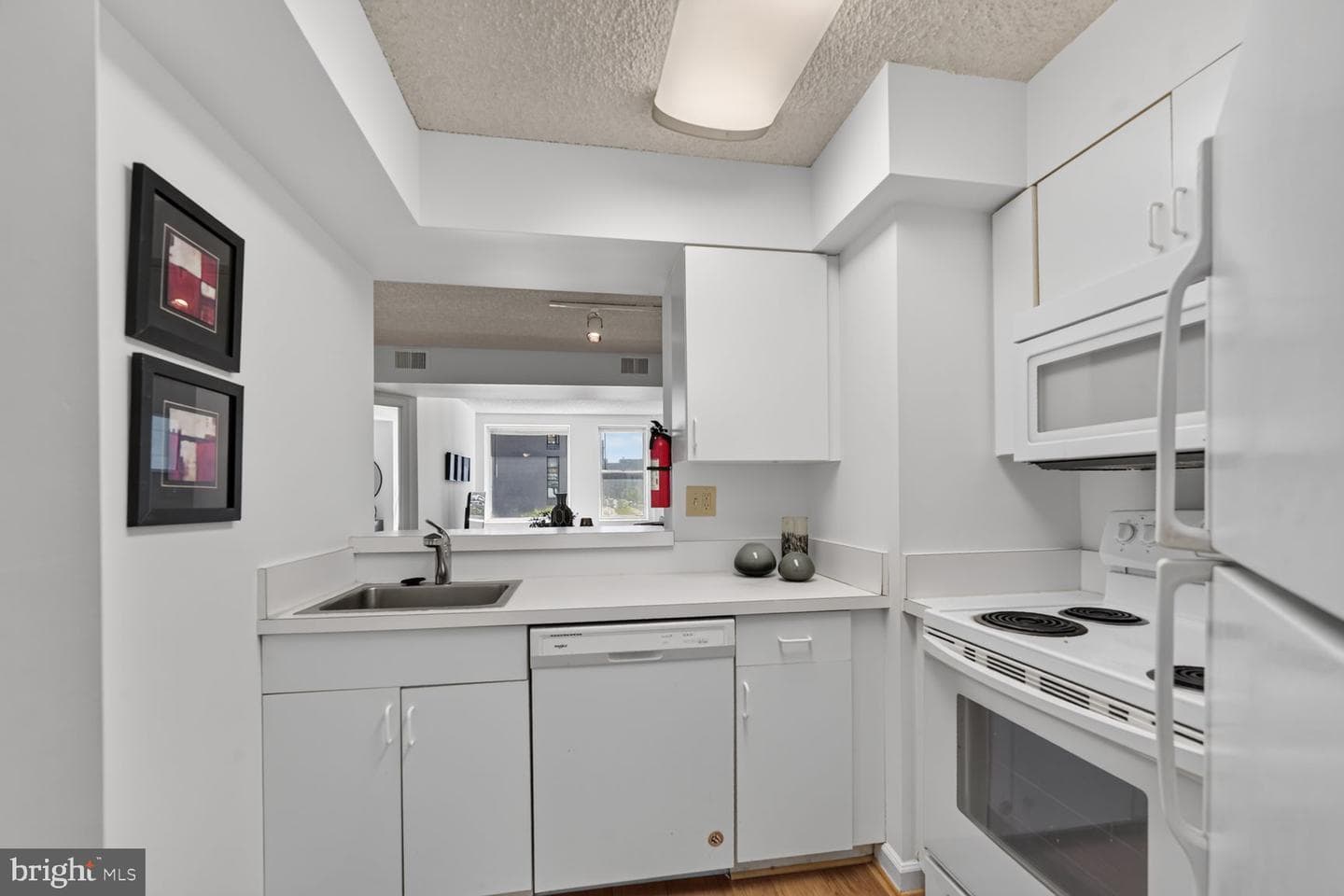 601 Pennsylvania Avenue NW #311 photo 11