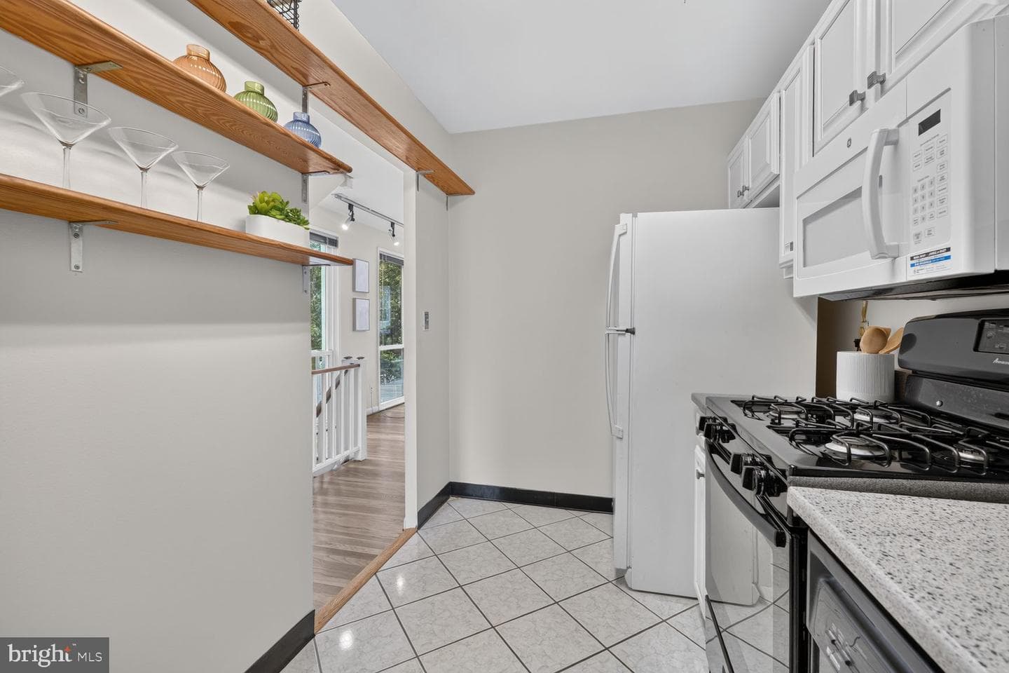 209 G Street SW #143 photo 10