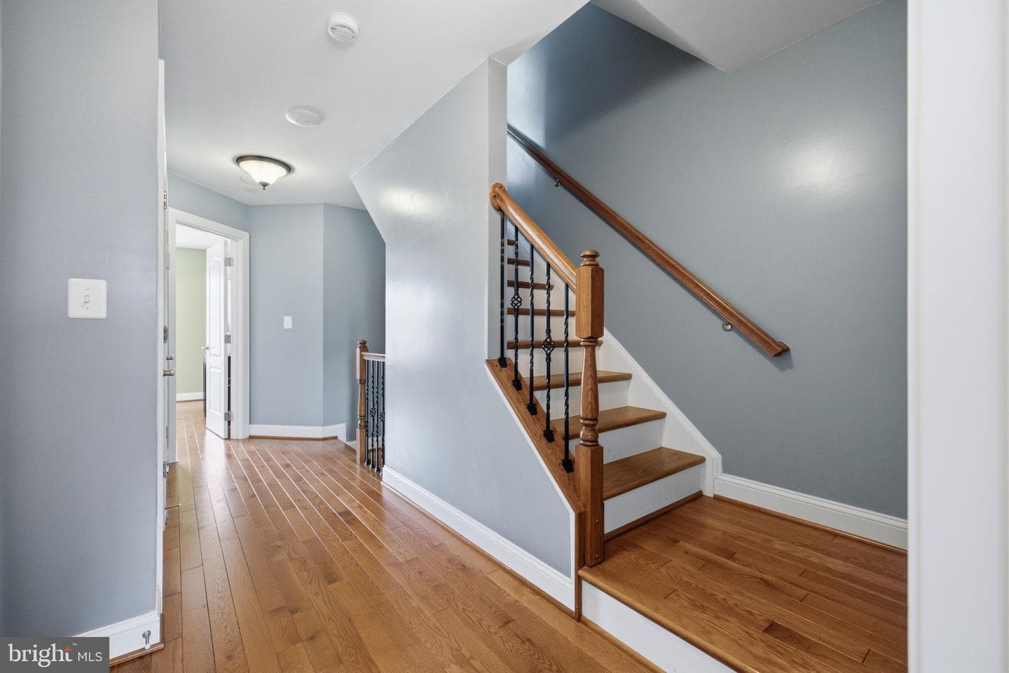 6109 Solent Place NE photo 17