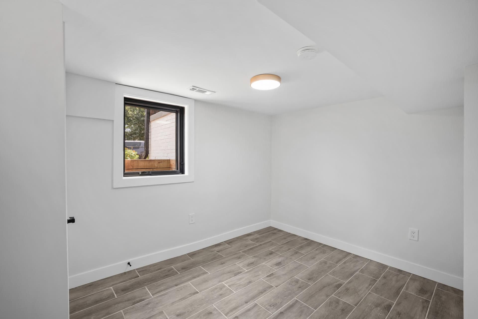 3110 Newton Street NE photo 34