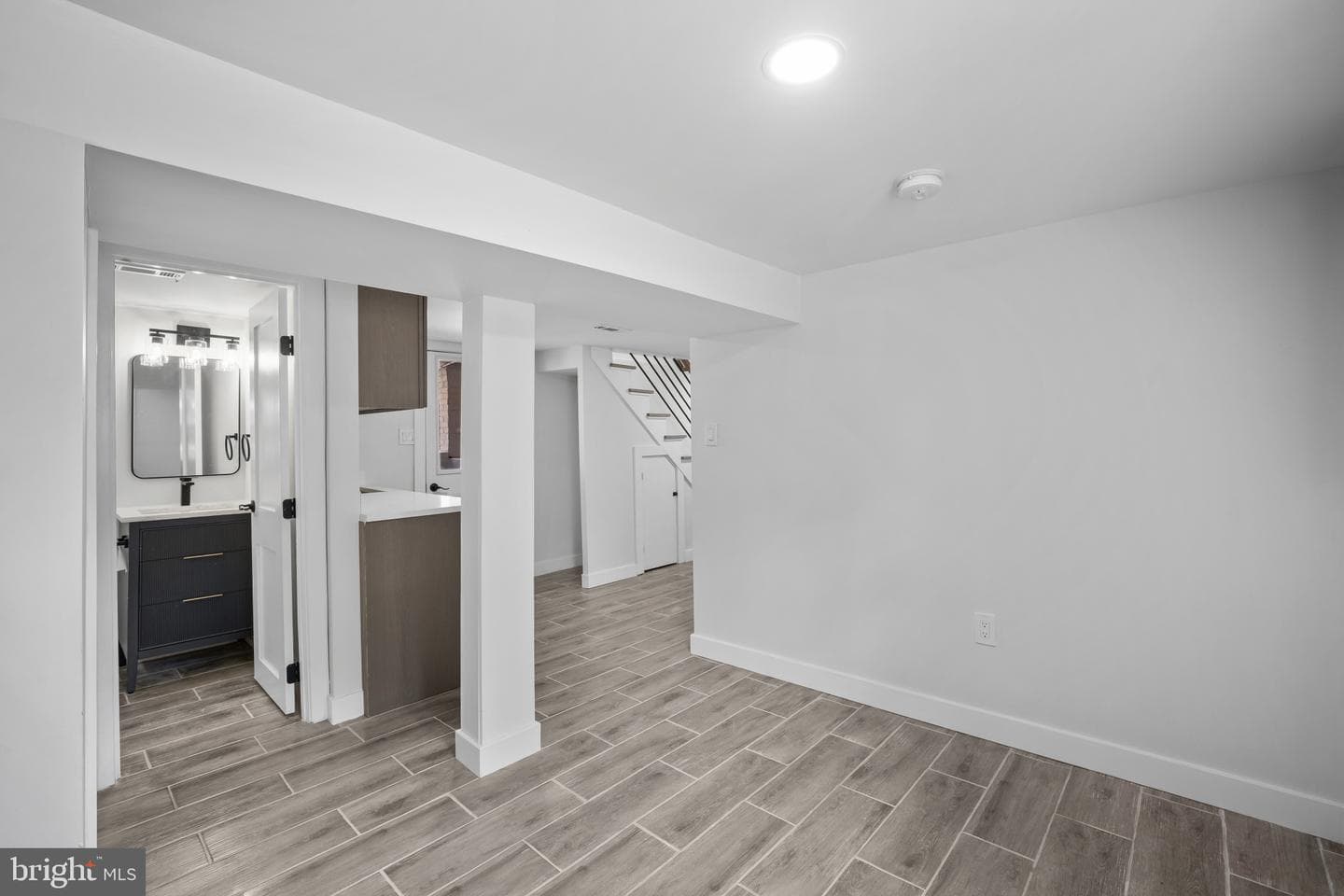 3110 Newton Street NE photo 38