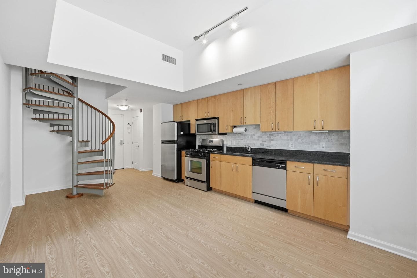 440 L Street NW #105 photo 8